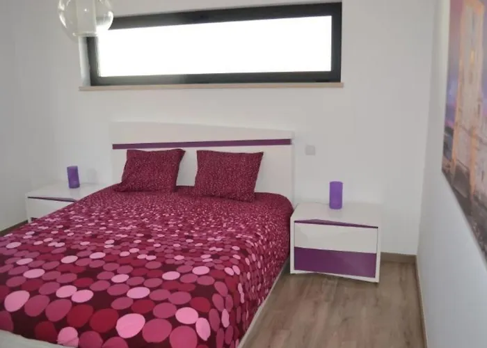 Neue Moderne Mit Privatem Pool By Interhome Casa de Férias *