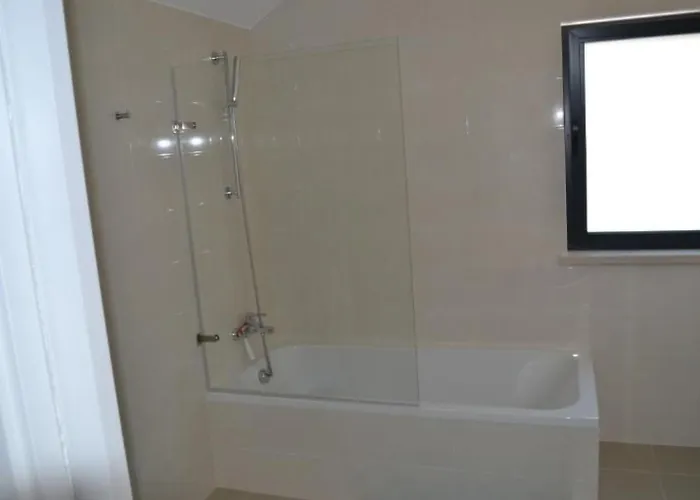 Neue Moderne Mit Privatem Pool By Interhome Famalicão